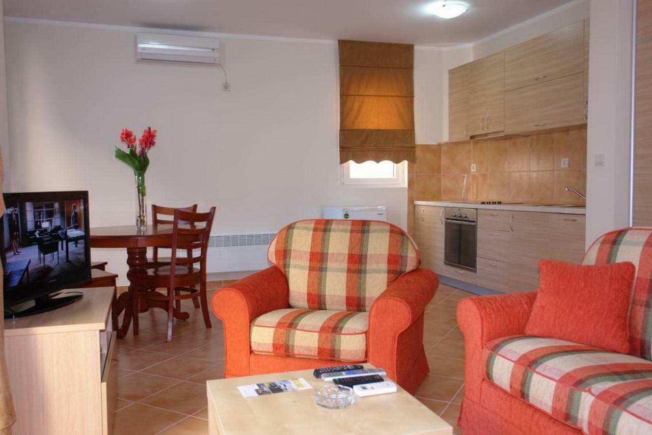 Villa Franeta Apartments بودفا المظهر الخارجي الصورة